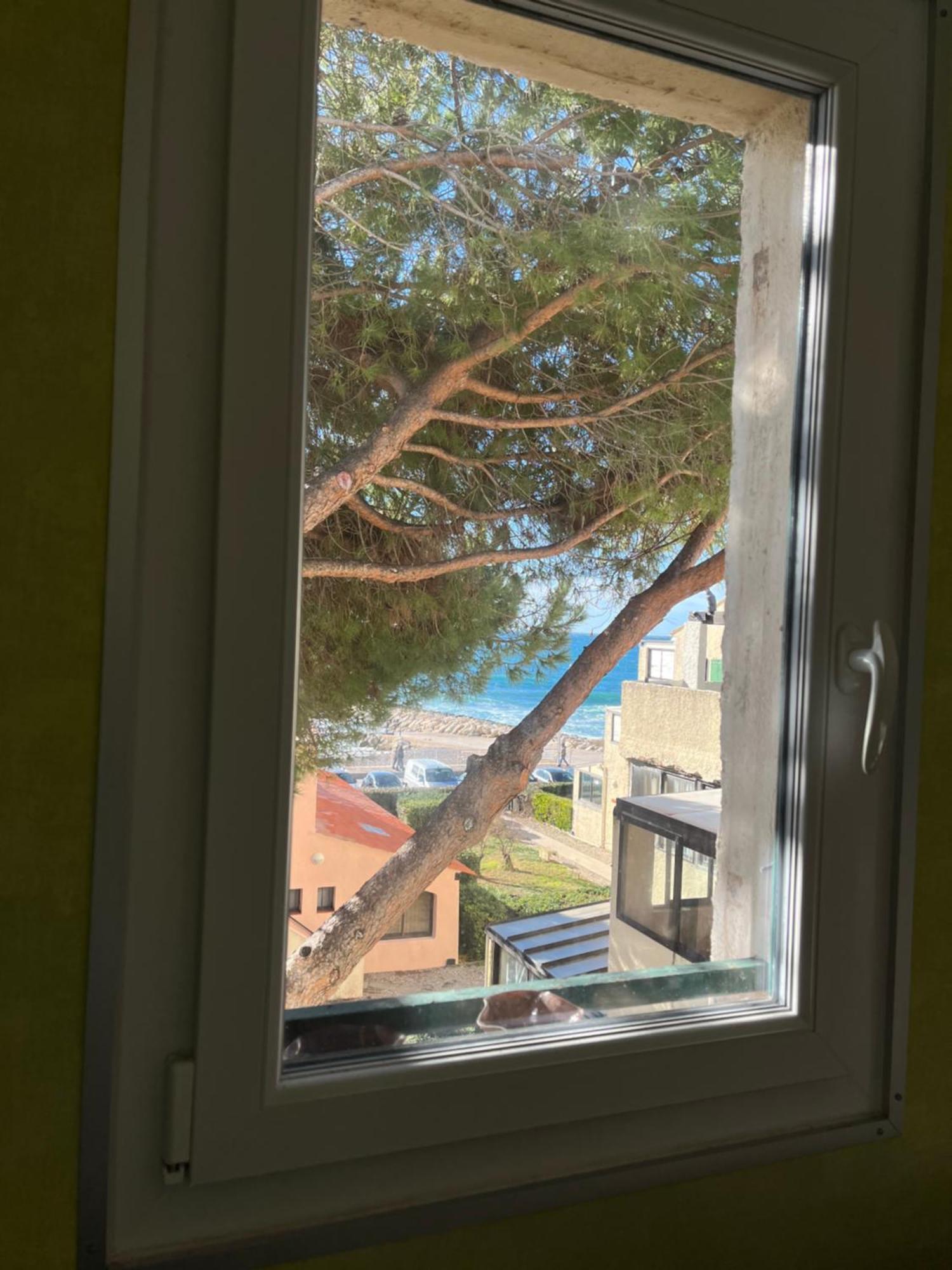 Le Bruit Des Vagues En Dormant Apartamento Sausset-les-Pins